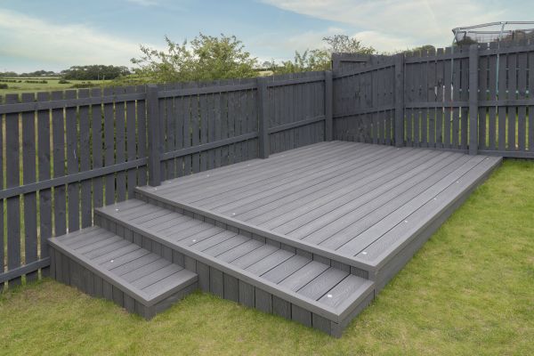 Vinyl Deck Construction in York